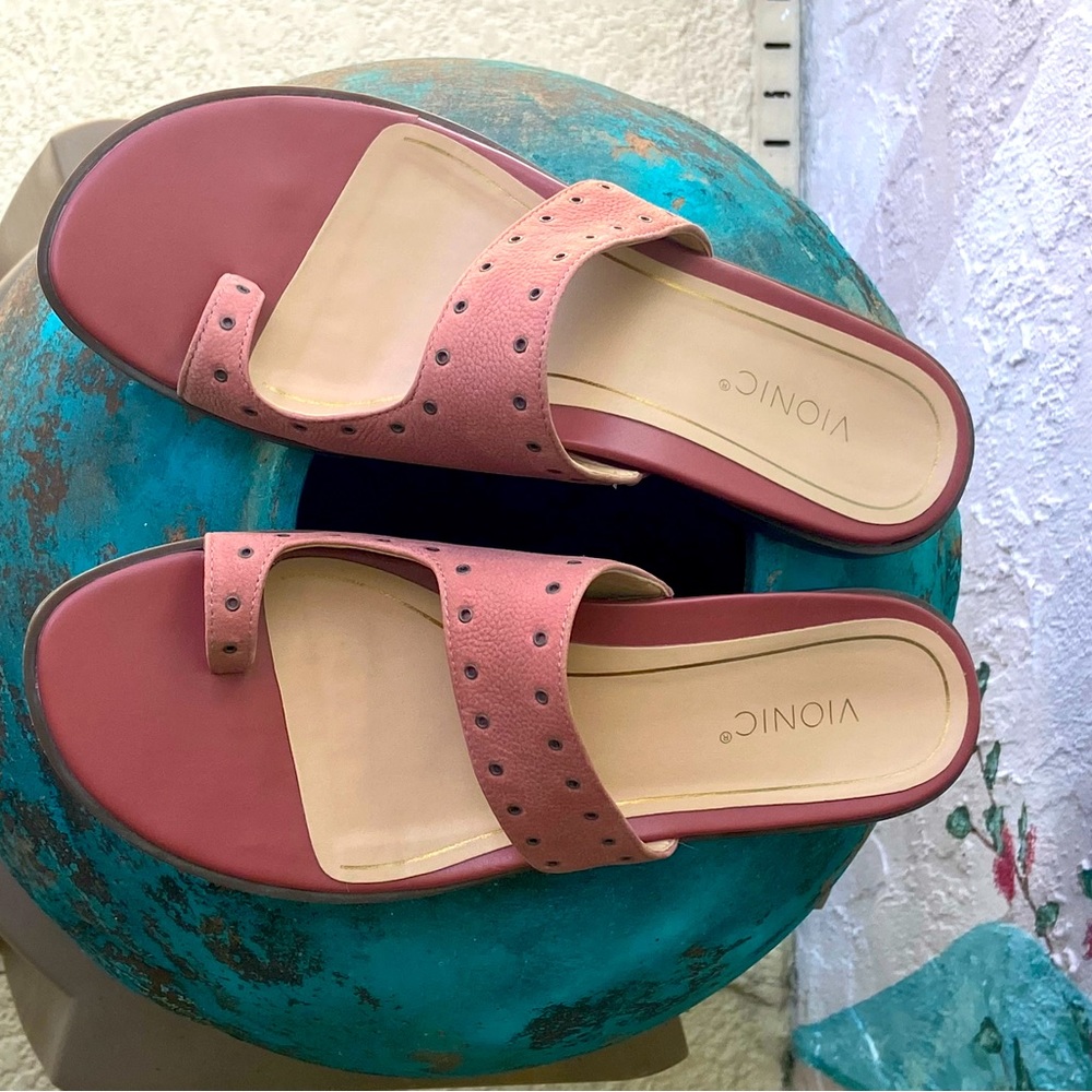 Vionic sandals